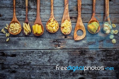 Italian Foods Concept And Menu Design. Various Kind Of Pasta Far… Stock Photo