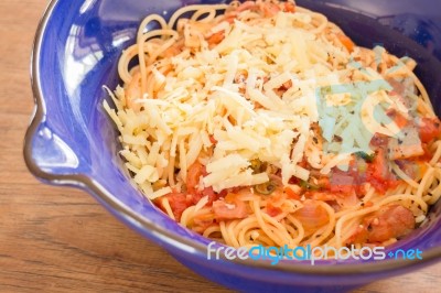 Italian Pasta With Ham, Tomato And Champignon Mushrooms Stock Photo