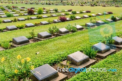 Kanchanaburi War Cemetery (don Rak) Stock Photo