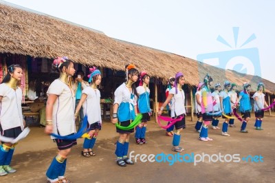 Karen Tribal Girls From Padaung Long Neck Hill Tribe Village Stock Photo