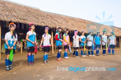 Karen Tribal Girls From Padaung Long Neck Hill Tribe Village Stock Photo