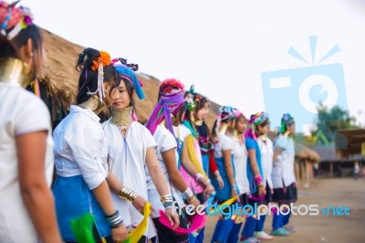 Karen Tribal Girls From Padaung Long Neck Hill Tribe Village Stock Photo