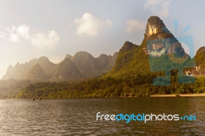 Karst Mountains Along The Li River Near Yangshuo, Guangxi Provin… Stock Photo