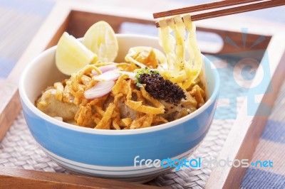 Khao Soi Curry Noodle Northern Thai Traditional Food Stock Photo