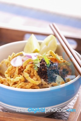 Khao Soi Curry Noodle Northern Thai Traditional Food Stock Photo