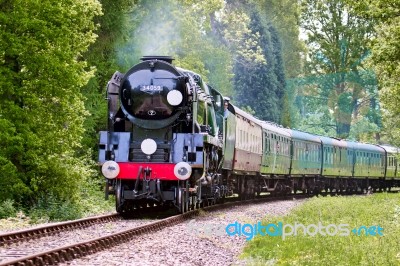 Kingscote, Sussex/uk - May 23 : Rebuilt Bulleid Light Pacific No… Stock Photo