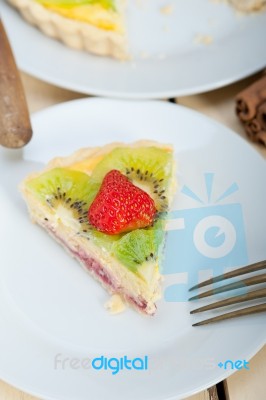 Kiwi And Strawberry Pie Tart Stock Photo