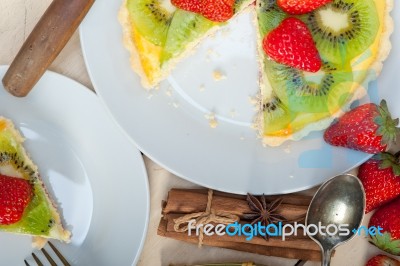 Kiwi And Strawberry Pie Tart Stock Photo