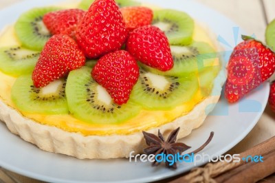 Kiwi And Strawberry Pie Tart Stock Photo