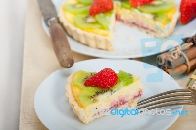 Kiwi And Strawberry Pie Tart Stock Photo