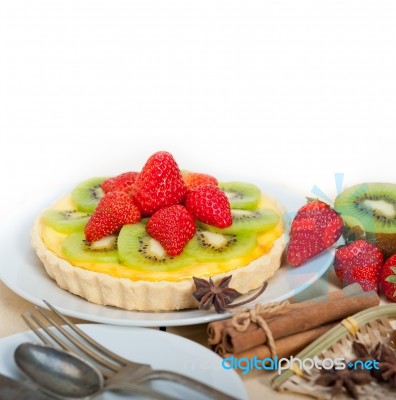 Kiwi And Strawberry Pie Tart Stock Photo