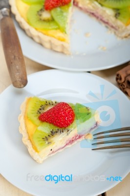 Kiwi And Strawberry Pie Tart Stock Photo