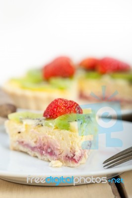 Kiwi And Strawberry Pie Tart Stock Photo