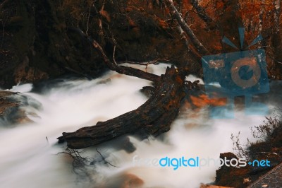 Knyvet Falls In Cradle Mountain Stock Photo