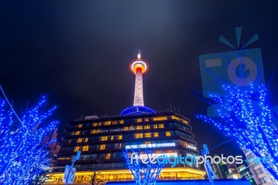 Kyoto Tower At Night In Kyoto, Japan Stock Photo