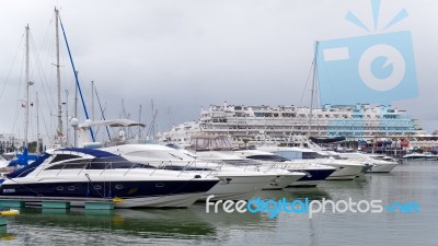 Lagos, Algarve/portugal - March 5 : Statue Of Henry The Navigato… Stock Photo