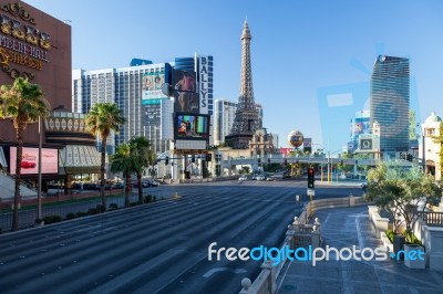 Las Vegas, Nevada/usa - August 1 : View At Sunrise Towards The R… Stock Photo