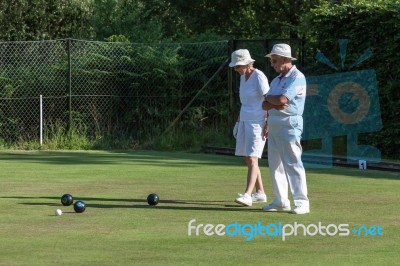 Lawn Bowls Match At Colemans Hatch Stock Photo