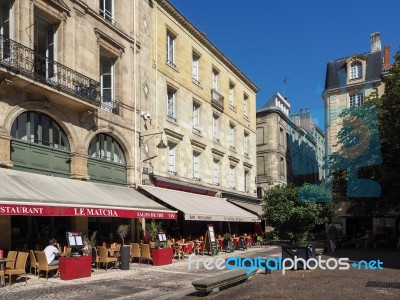 Le Matcha Restaurant Open For Business In Bordeaux Stock Photo