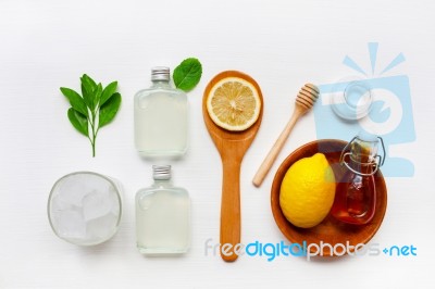 
Lemon Juice, Lemonade With Fresh Lemon, Honey, Mint, Salt And I… Stock Photo