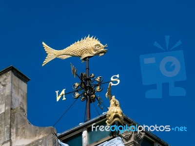 London, Uk - June 14 : London's Flyin' Fish Weather Vane In Lond… Stock Photo