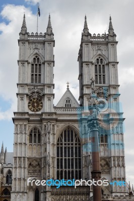 London/uk - March 21 : Exterior View Of Westminster Abbey In Lon… Stock Photo