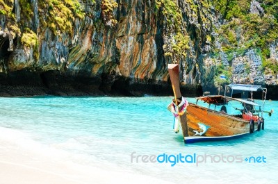 Longtrail Boats On Port At Maya Bay Phi Phi Islands Andaman Sea Stock Photo