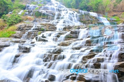 Mae Ya Waterfall With Moss And Rocks Located In Chiang Mai Stock Photo