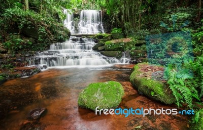 Man Dang Waterfall Stock Photo