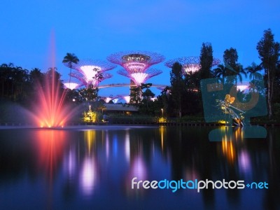 Marina Bay ,singapore, May 30, 2015: Big Tree Light Show Stock Photo