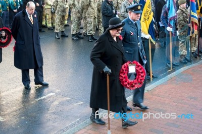 Memorial Service On Remembrance Sunday In East Grinstead Stock Photo