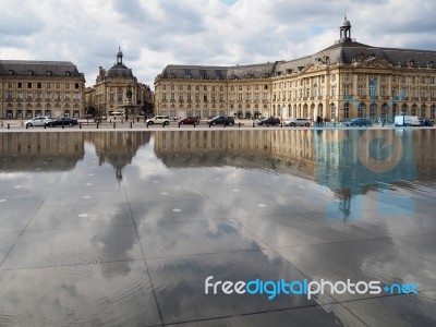 Miroir D'eau At Place De La Bourse In Bordeaux Stock Photo