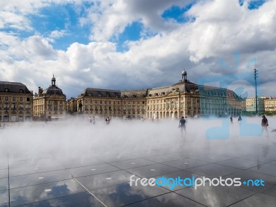 Miroir D'eau At Place De La Bourse In Bordeaux Stock Photo