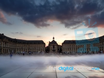 Miroir D'eau At Place De La Bourse In Bordeaux Stock Photo