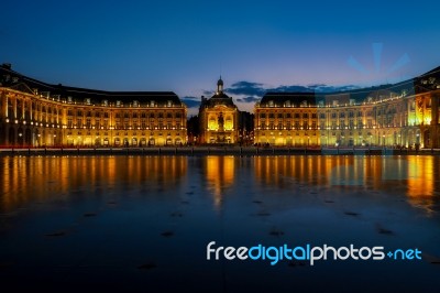 Miroir D'eau At Place De La Bourse In Bordeaux Stock Photo