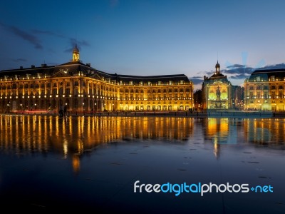 Miroir D'eau At Place De La Bourse In Bordeaux Stock Photo