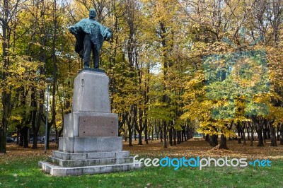 Monza, Italy/uk - October 28 : Statue Of Garibaldi In Parco Di M… Stock Photo