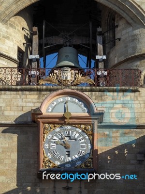 Morning Sunshine On The Gross Cloche In Bordeaux Stock Photo