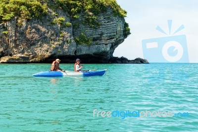 Mother And Daughter Take Pictures On Kayak Stock Photo