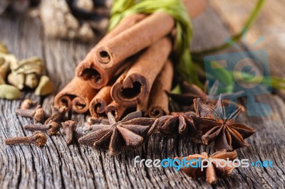 Mulled Wine Recipe, Spices On Wooden Background Stock Photo