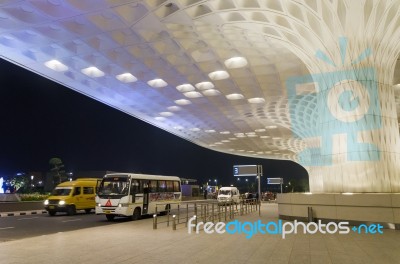 Mumbai, India - January 5, 2015: Travelers Visit Chhatrapati Shi… Stock Photo