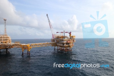 Offshore Construction Platform For Production Oil And Gas,oil And Gas Industry Stock Photo