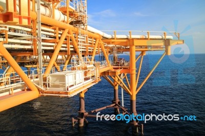 Offshore Construction Platform For Production Oil And Gas,oil And Gas Industry Stock Photo