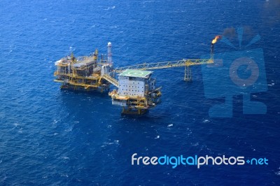 Offshore Oil Rig Platform Stock Photo