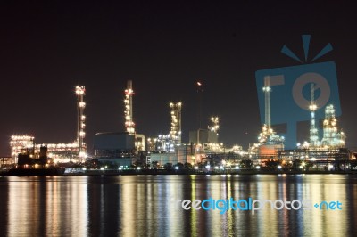 Oil Refinery Plant Stock Photo