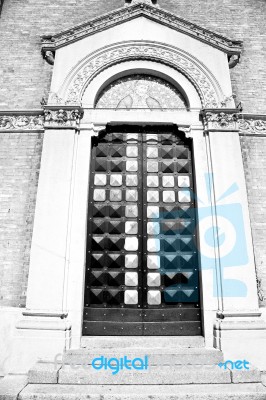 Old   Door    In Italy Old Ancian Wood And Traditional  Texture Stock Photo