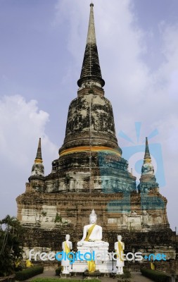 Old Temple Wat Yai Chai Mongkhon, Ayuthaya Province, Thailand Stock Photo