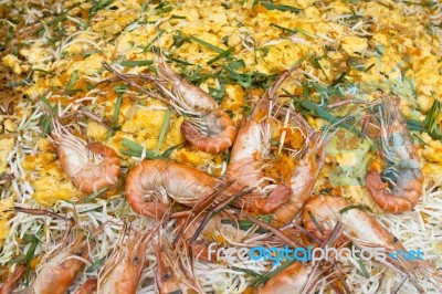 Pad Thai With Shrimp In Tray Stock Photo