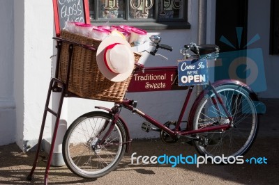 Penarth Wales Uk March 2014 - View Of An Old Tradesman Bicycle O… Stock Photo