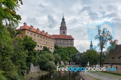 People Canoeing Down The Vlatava River To Krumlov Stock Photo